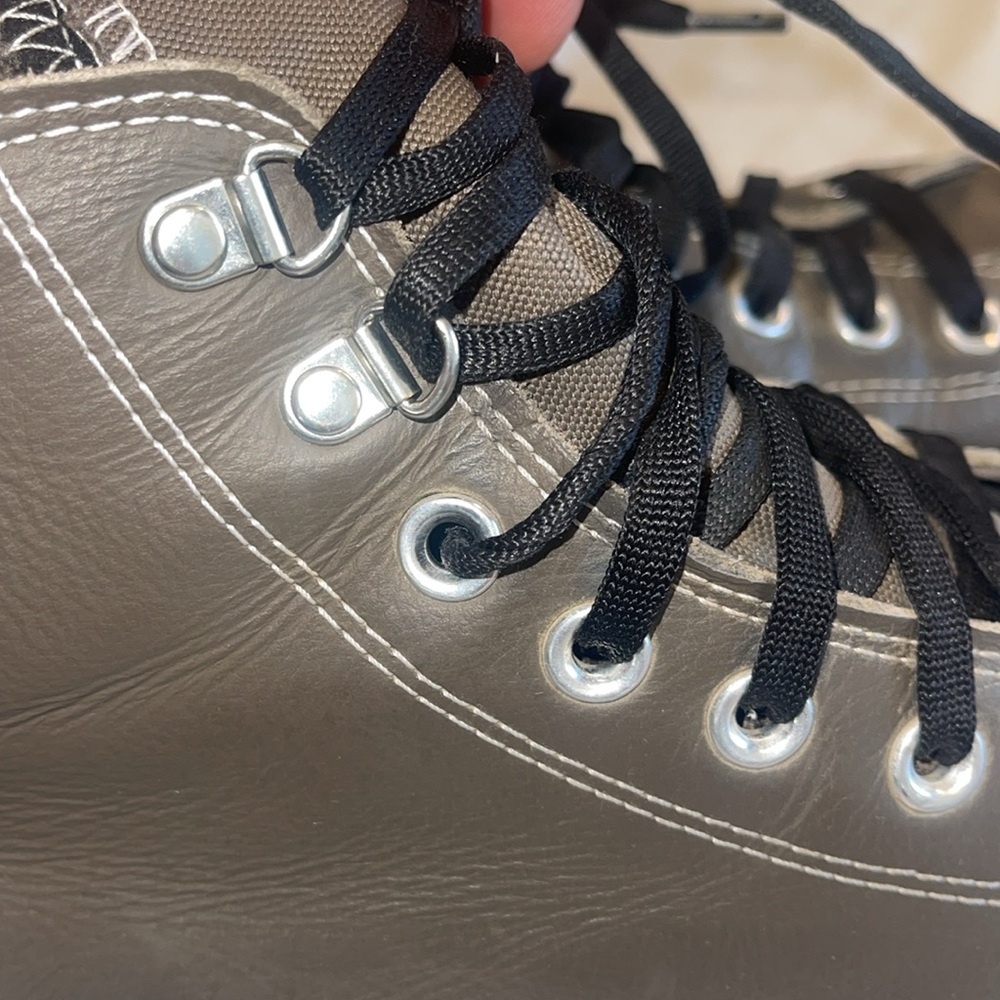 Converse Chuck Taylor All Star High Top Sneakers in Olive Green and Black - Picture 8 of 9